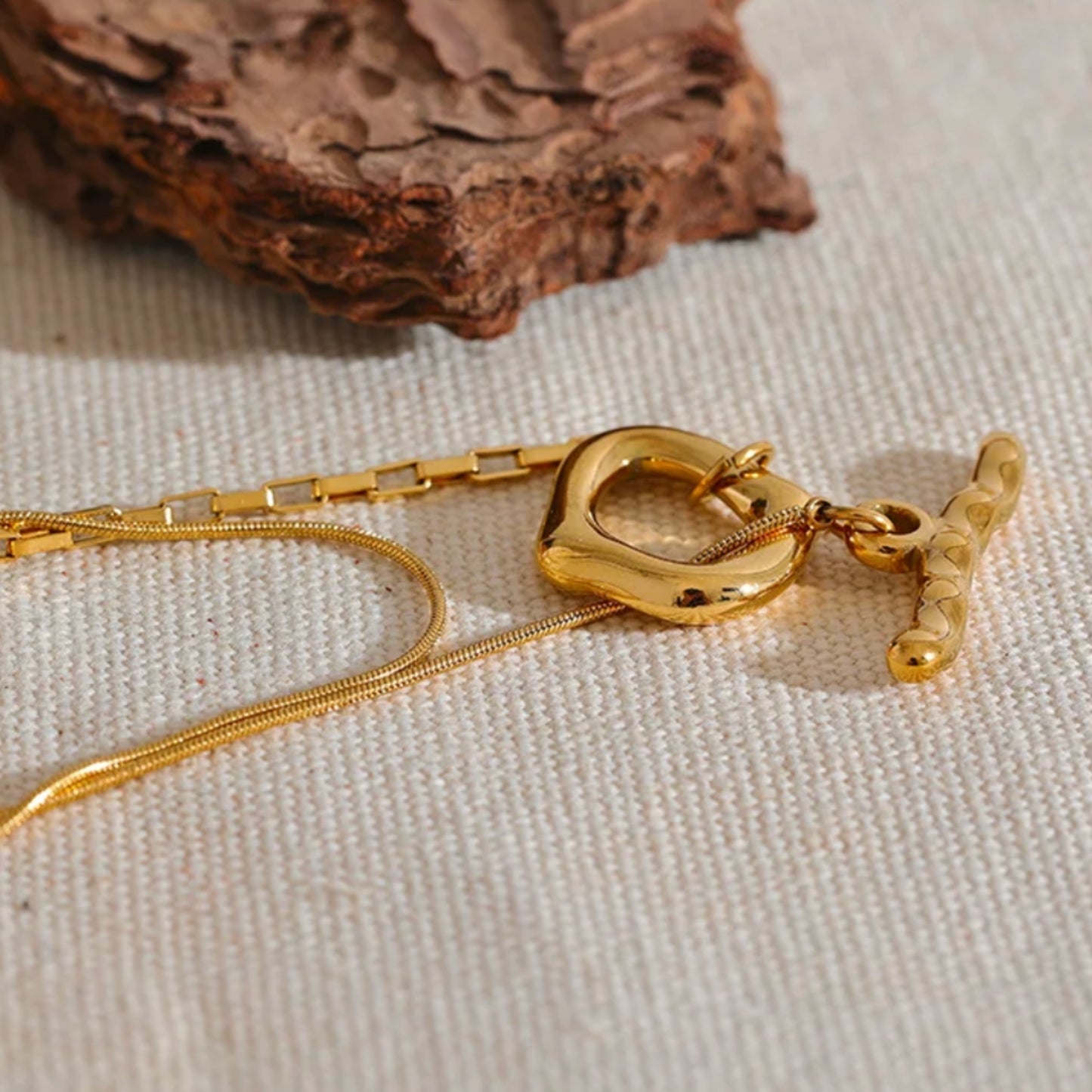 RIPPLE - 18K GOLD PLATED NECKLACE / THE. WAVE COLLECTION