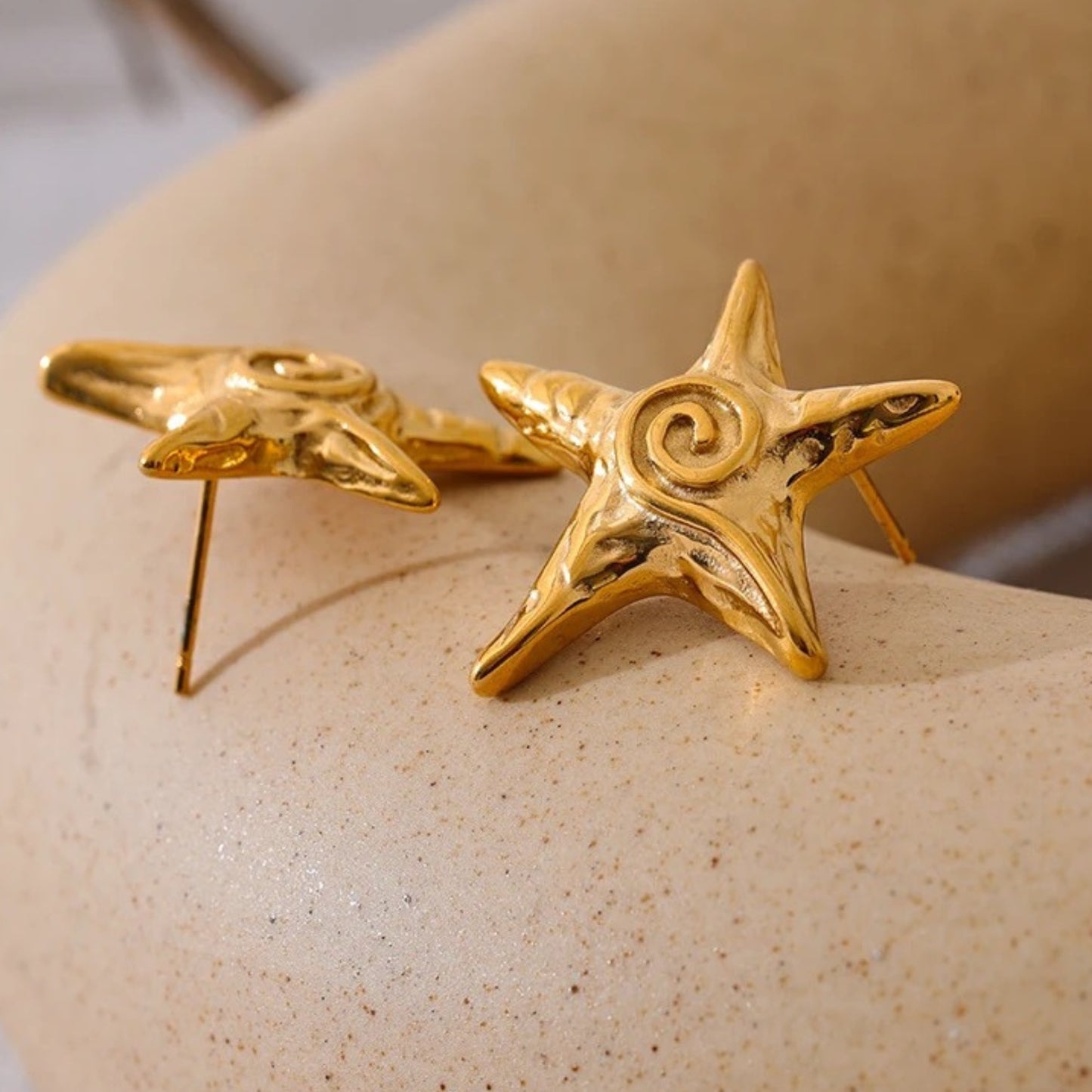MARIS -18K GOLD PLATED EARRINGS / THE. ISLAND COLLECTION