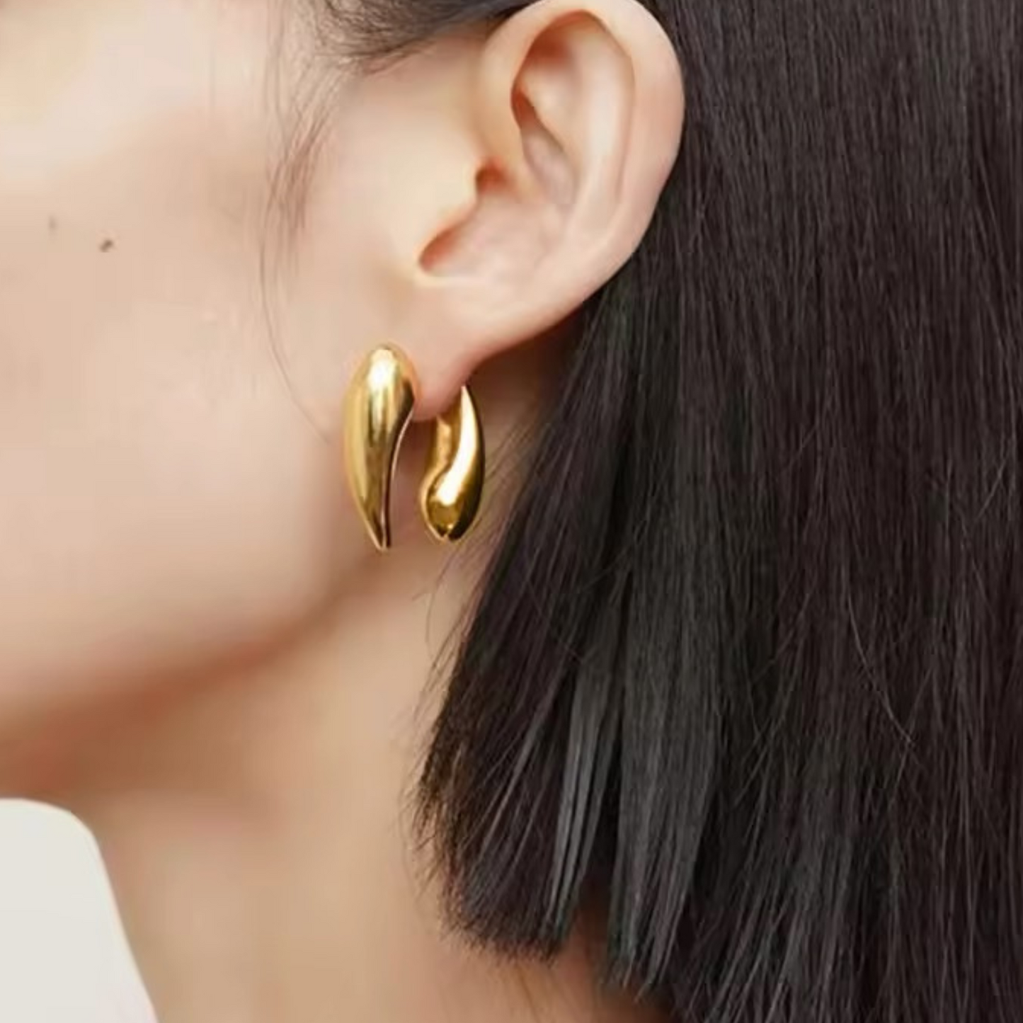 GEMINI - 18K GOLD PLATED EARRINGS / THE. WAVE COLLECTION