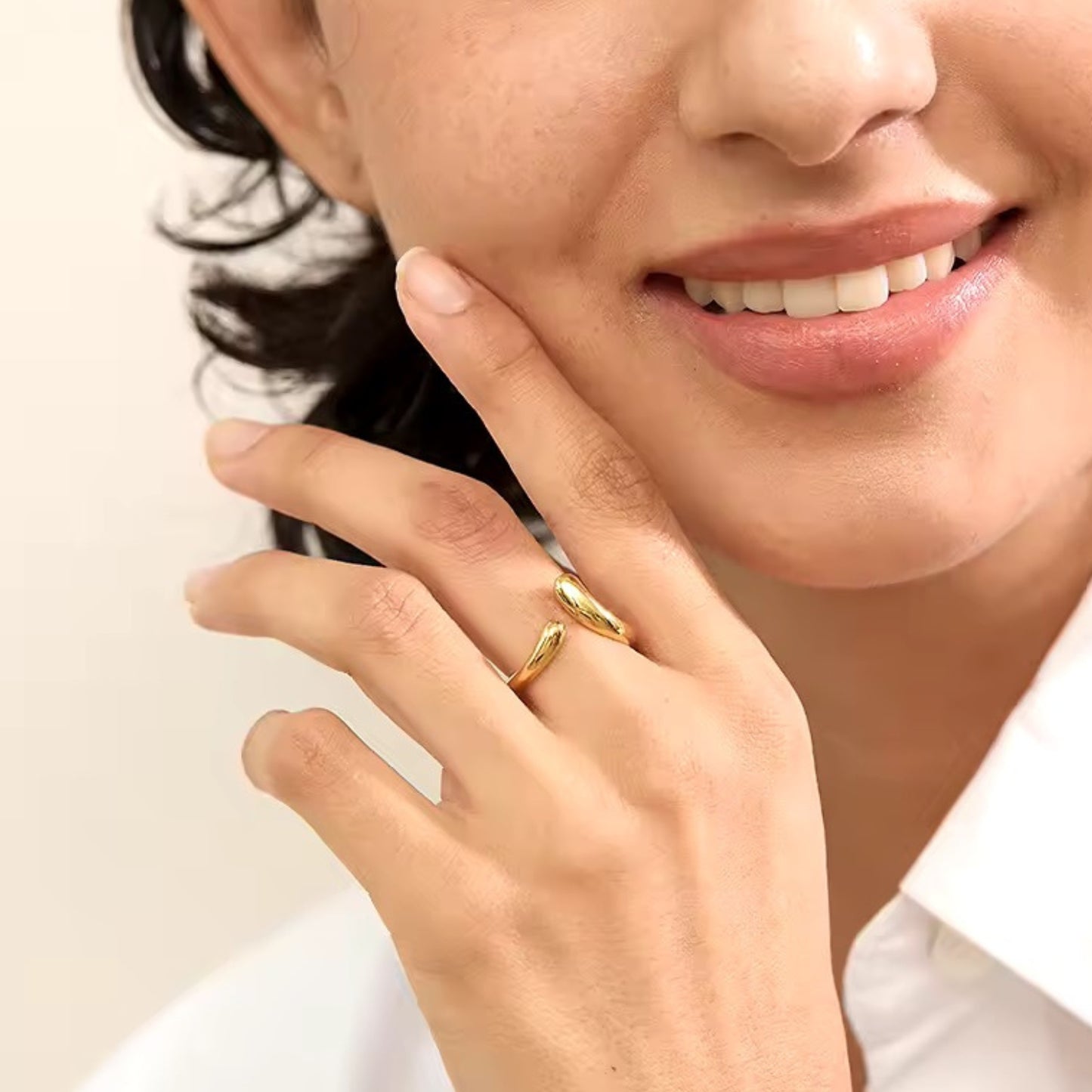 NILE - 18K GOLD PLATED RING / THE. WAVE COLLECTION