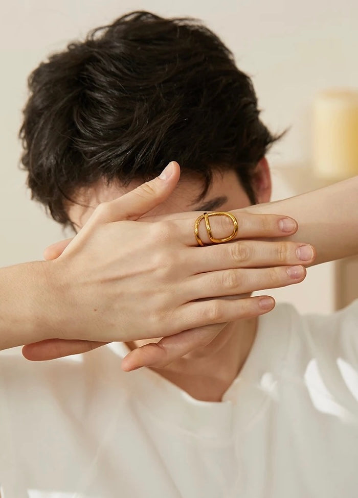 EOS - 18K GOLD PLATED RING / THE. WAVE COLLECTION
