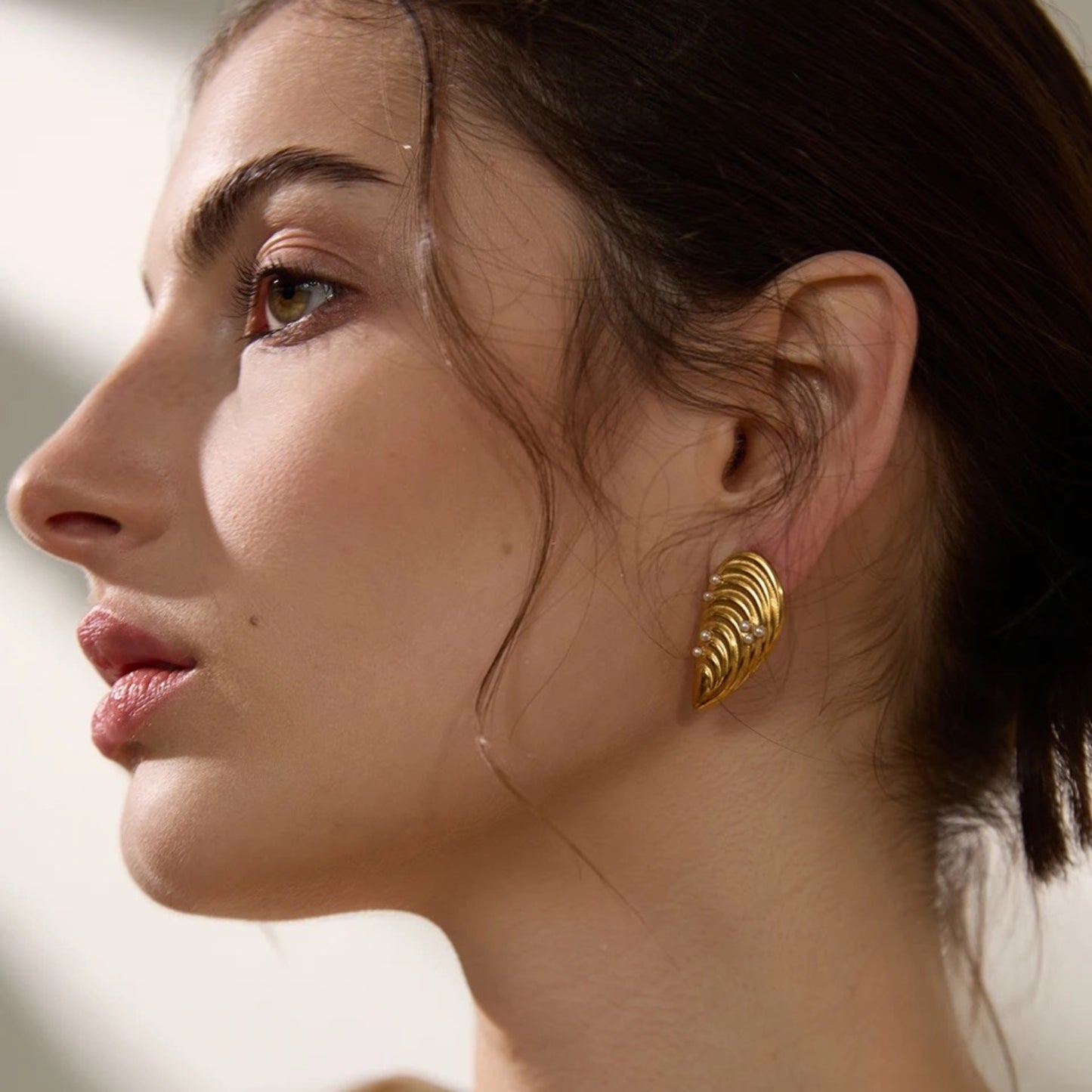 GOURME -18K GOLD PLATED EARRINGS / THE. ISLAND COLLECTION