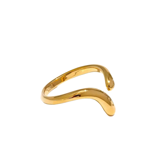 NILE - 18K GOLD PLATED RING / THE. WAVE COLLECTION