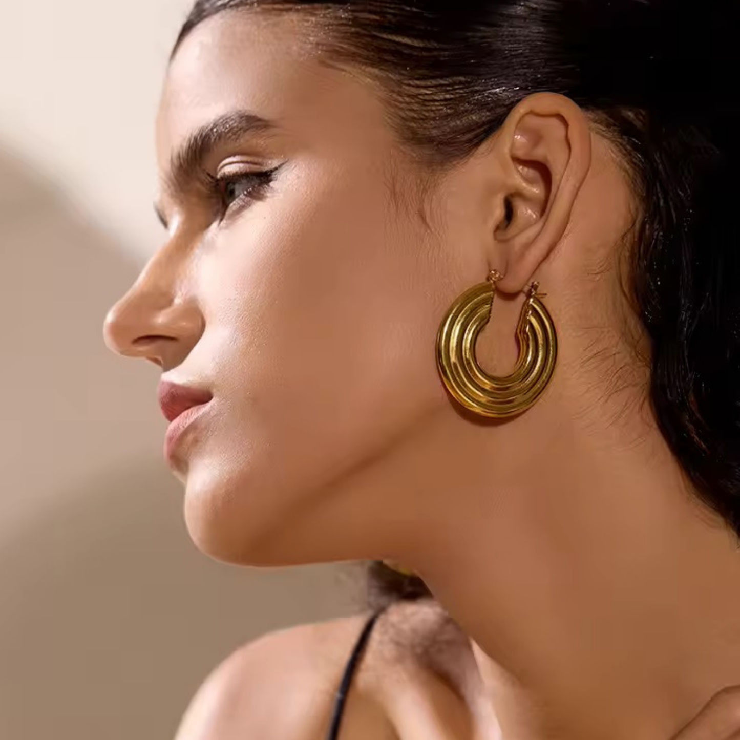 HALO - 18K GOLD PLATED EARRINGS / THE. ESSENTIAL COLLECTION