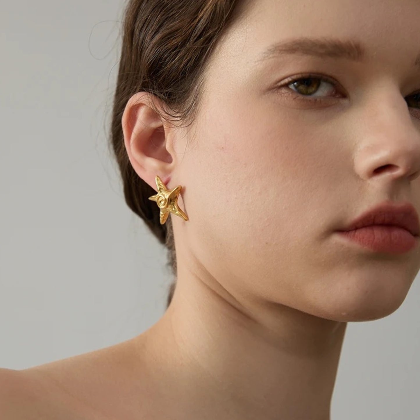 MARIS -18K GOLD PLATED EARRINGS / THE. ISLAND COLLECTION