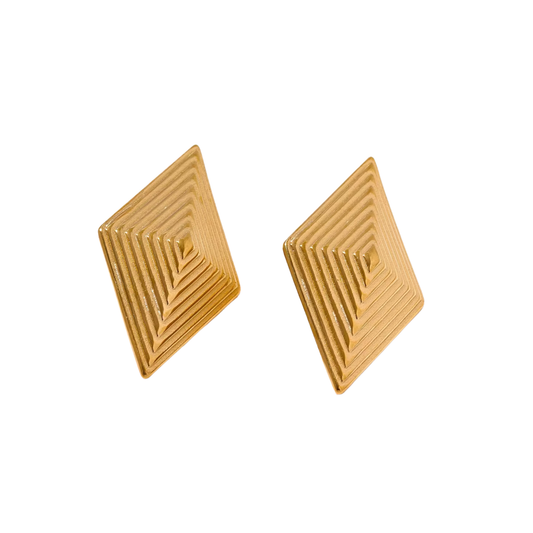 PYRAMID - 18K GOLD PLATED EARRINGS / THE. ESSENTIAL COLLECTION